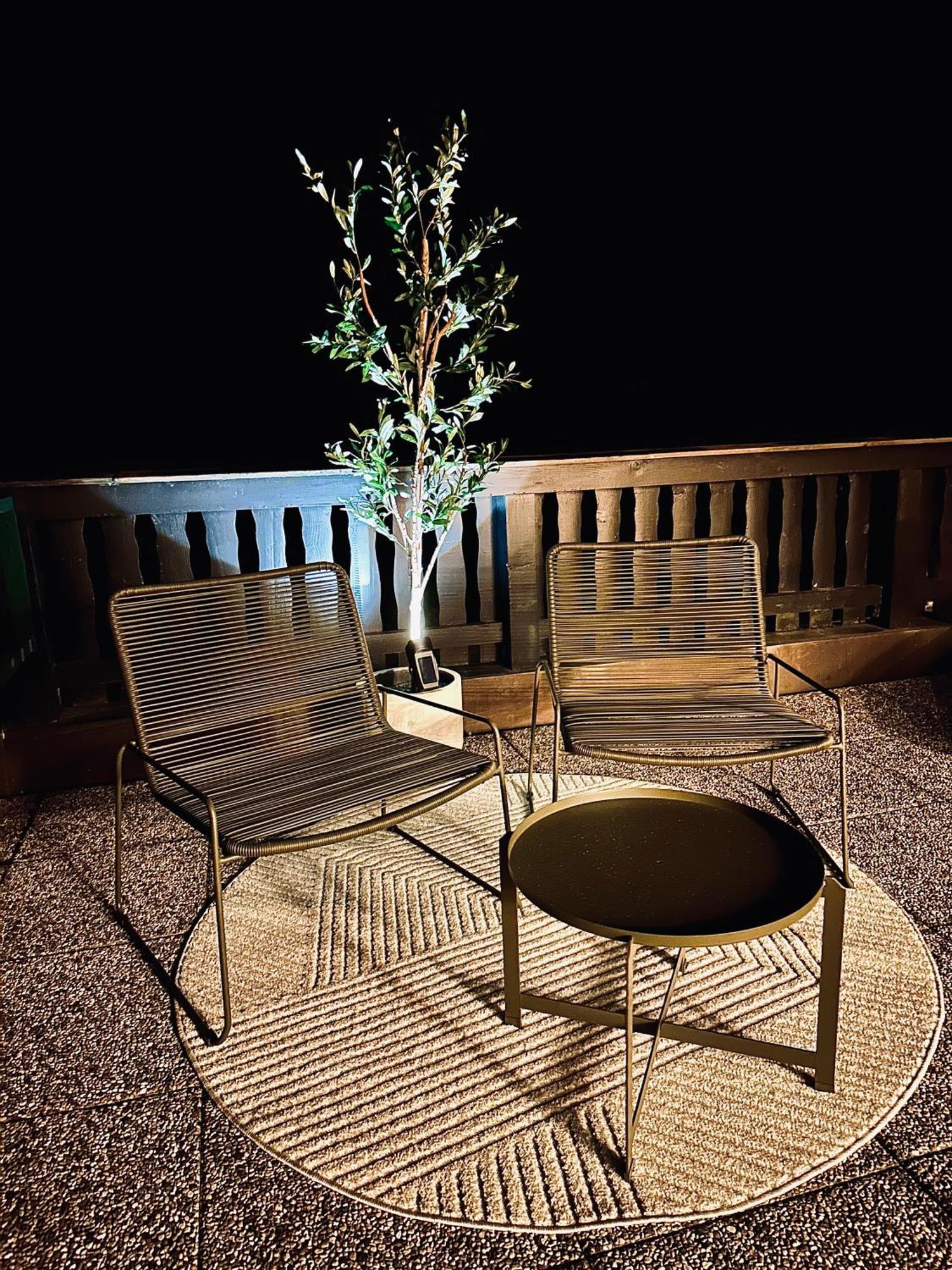 Das Alpenzeit Appartement Mit Just Private Terrasse (Adults Only) Bad Aussee Exterior photo